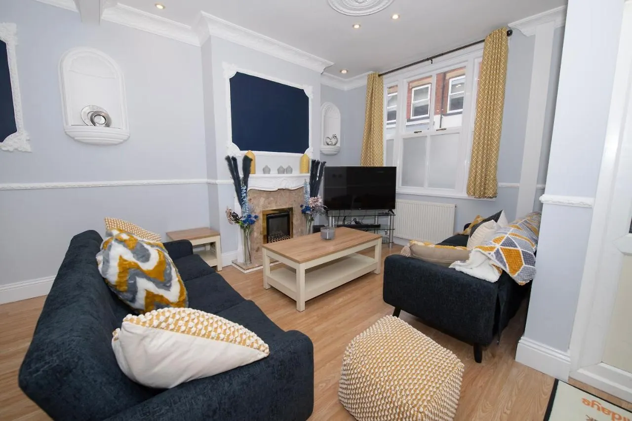 Villa Emmadale Bridington Town Centre Sleeps 10 Bridlington