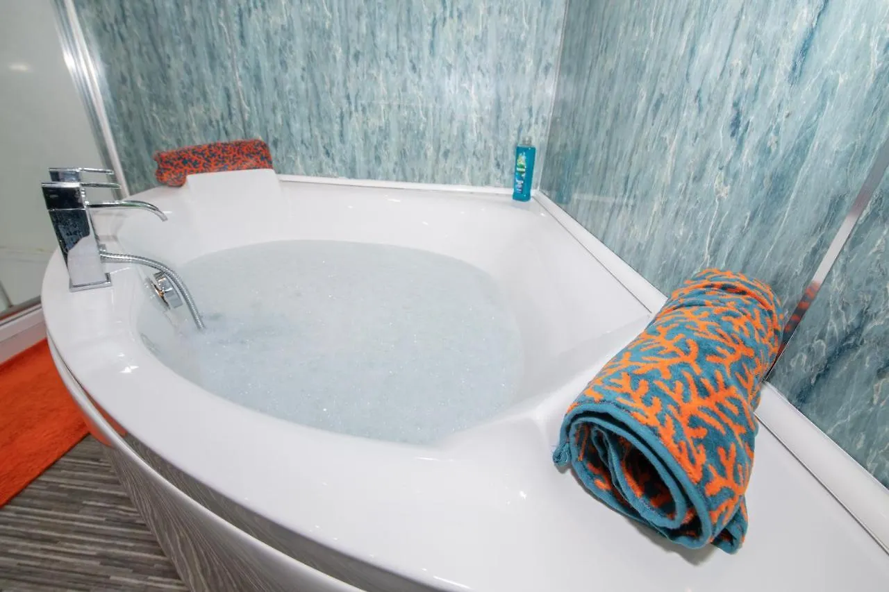 Villa Emmadale Bridington Town Centre Sleeps 10 Bridlington